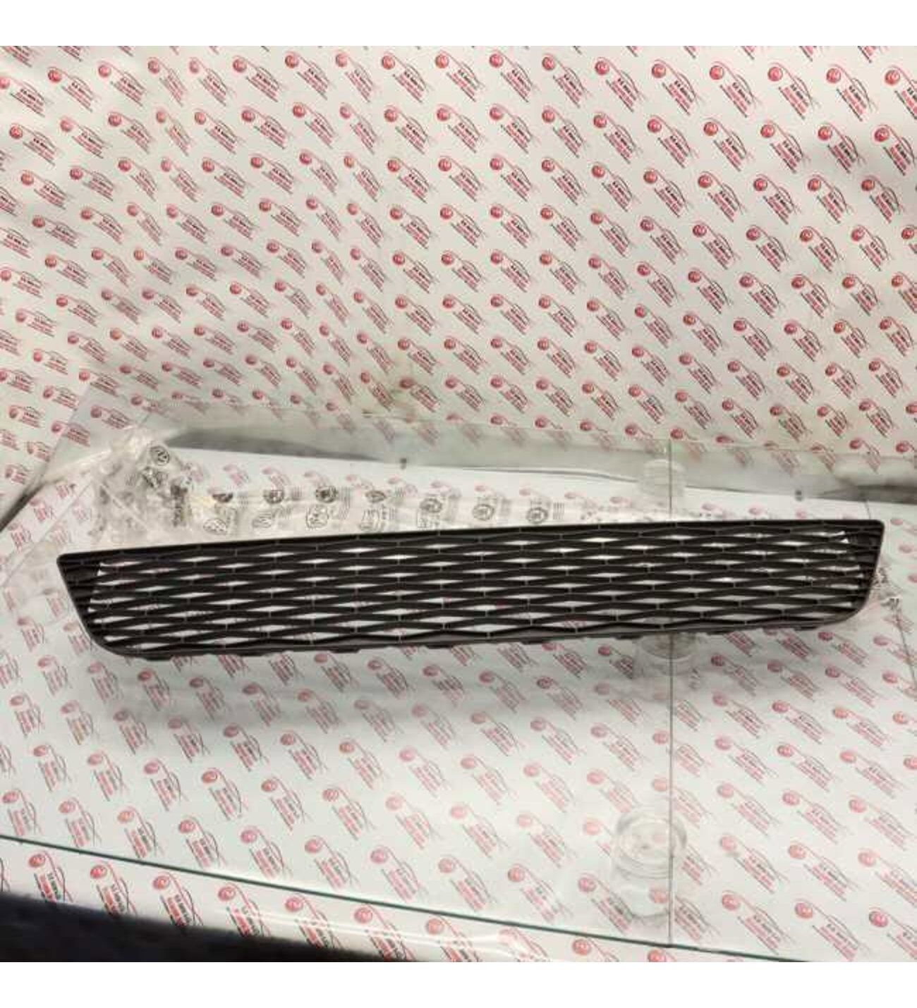 Seat Leon (5F1) 2013-2016 Orta Tampon Izgarası