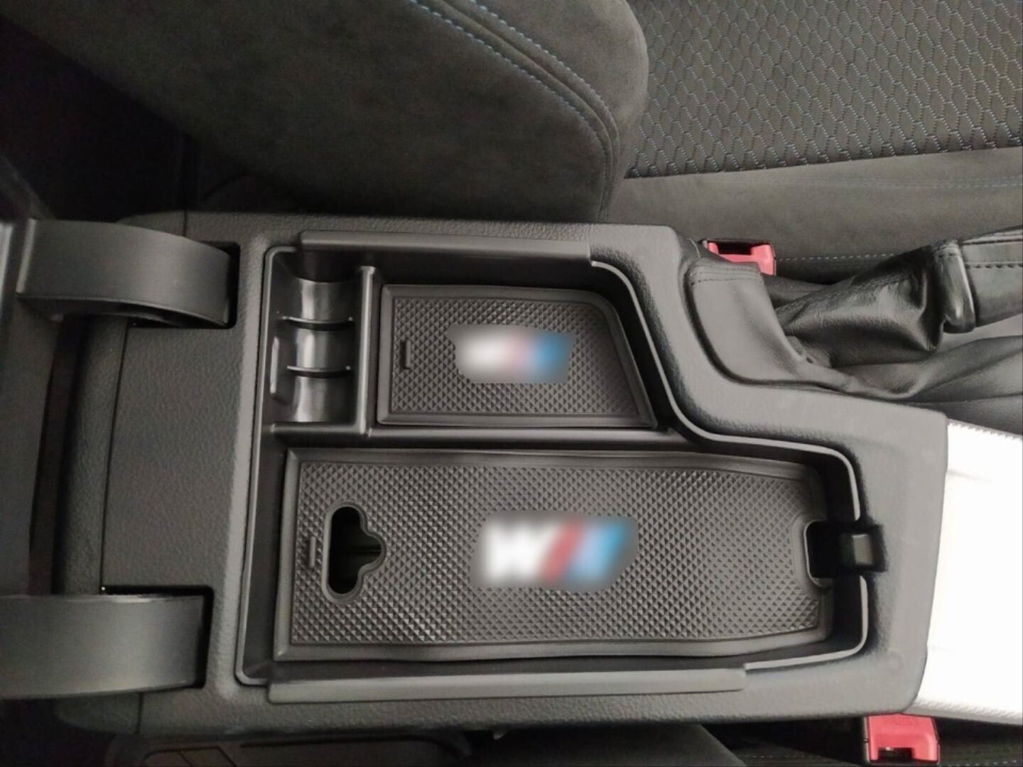 BMW 3 Serisi F30 2013-2018 Uyumlu Orta Konsol Kutusu
