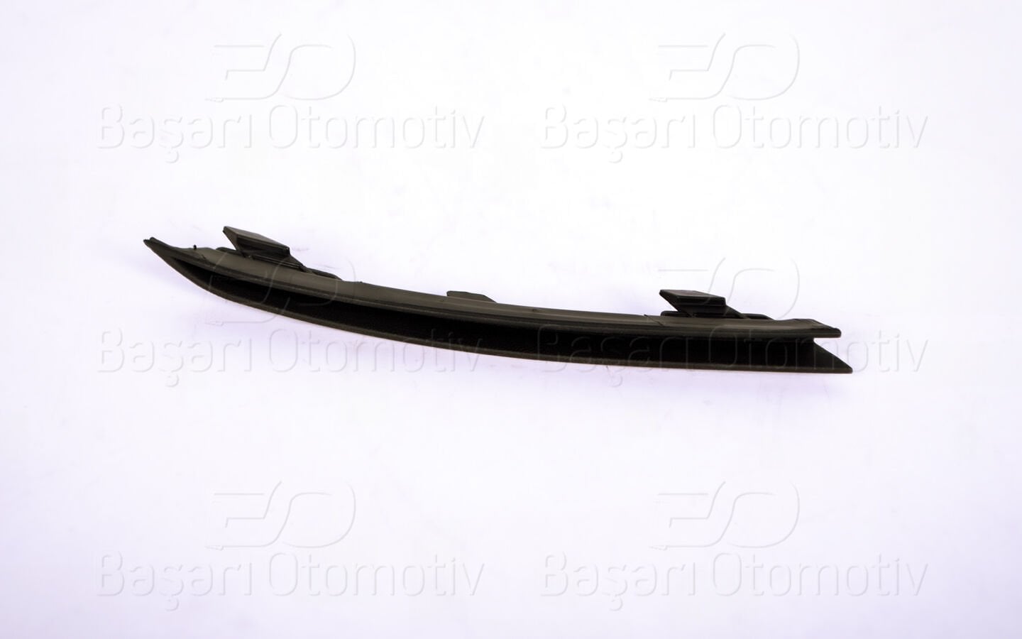 Volkswagen Passat B8.5 2020 Sonrası Tampon Izgara Bakaliti Ön Sağ (3G0854322A9B9)