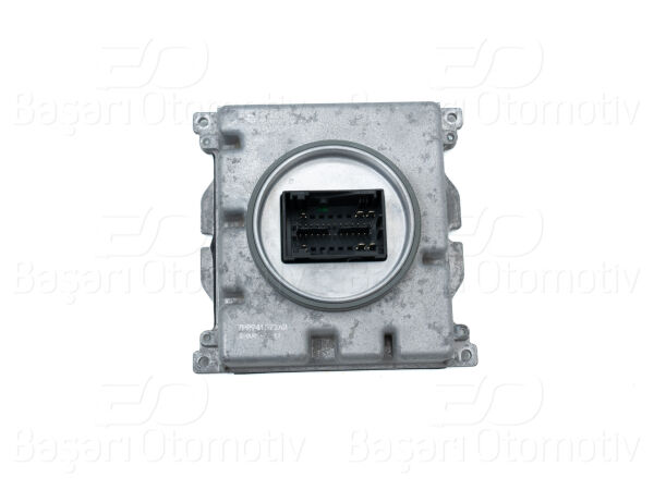 Volkswagen Passat B8 2015-2019 Arteon 2017-2020 Tiguan 2016-2020 Audi A3 2016-2019 A4 2015-2019 A5 2016-2020 Q2 2016-2020 Q3 2015-2018 Q5 2017-2020 Q7 2015-2020 LED Far Beyni Sol/Sağ Orijinal Yenilenmiş