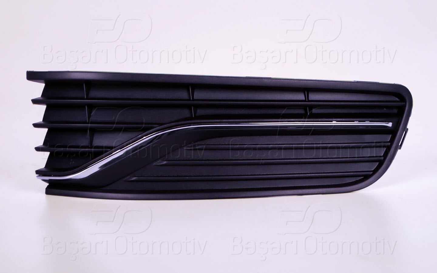 Volkswagen Polo 2014-2018 Tampon Izgarası Sağ Sissiz Nikelajlı