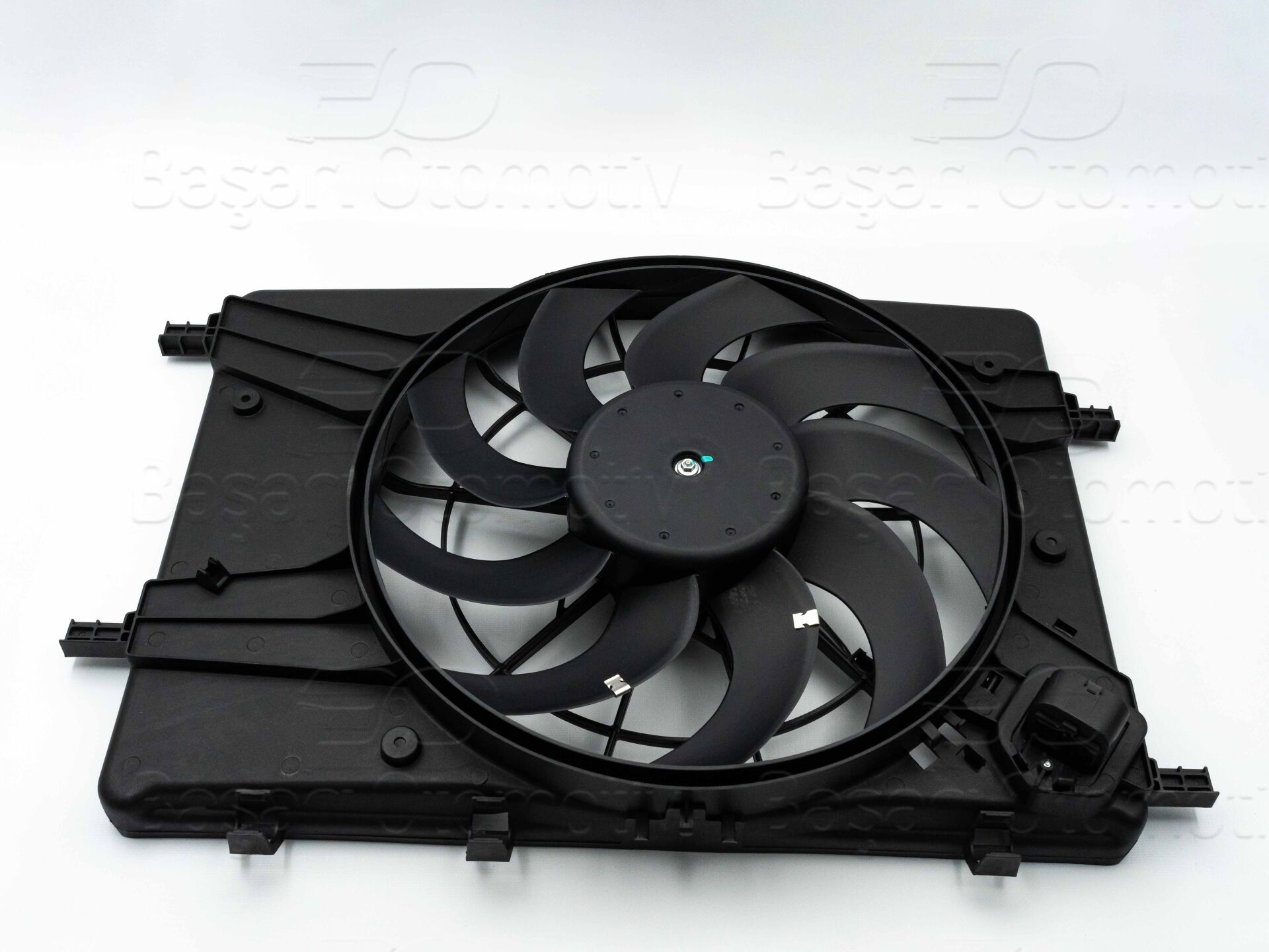 Opel Astra J 2010 ve Sonrası Uyumlu Fan Motoru Davlumbazlı