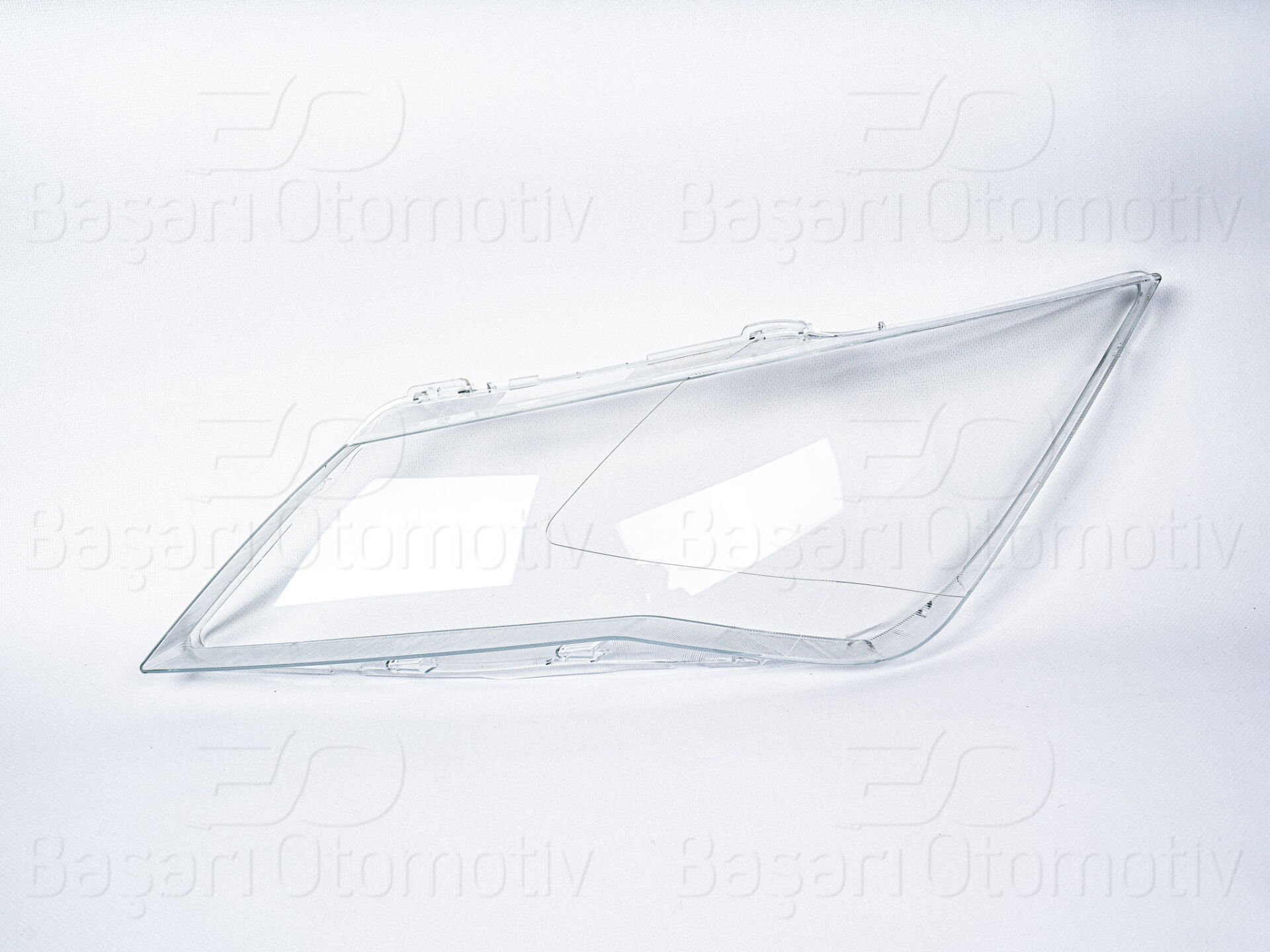 Seat Leon 2013 Sonrası Sol Far Camı