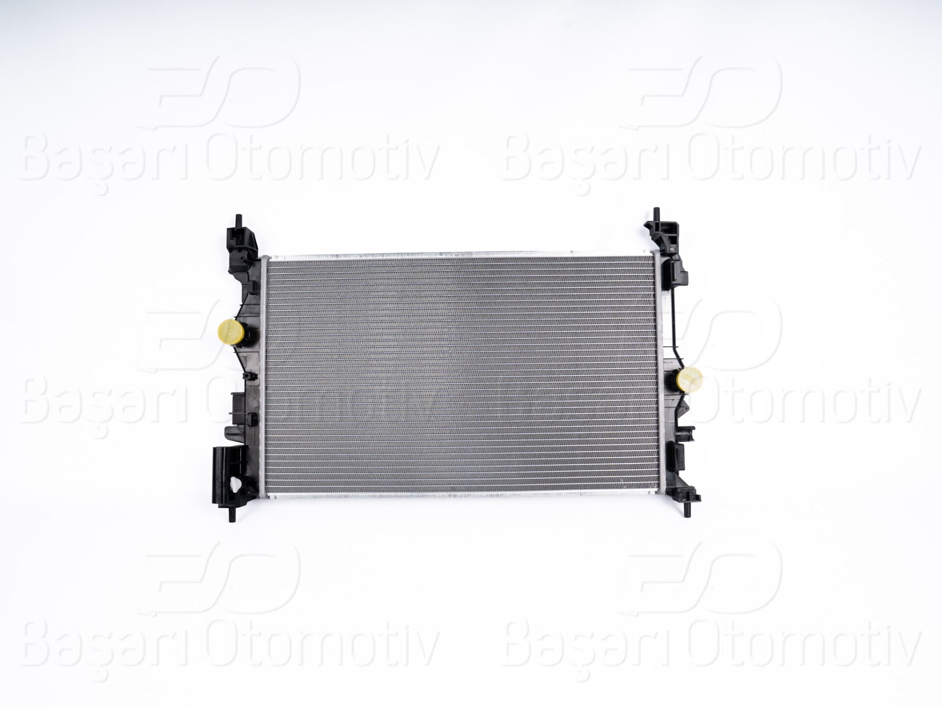 Opel Corsa E 2014-2019 Radyatör (620x365,5x16mm)