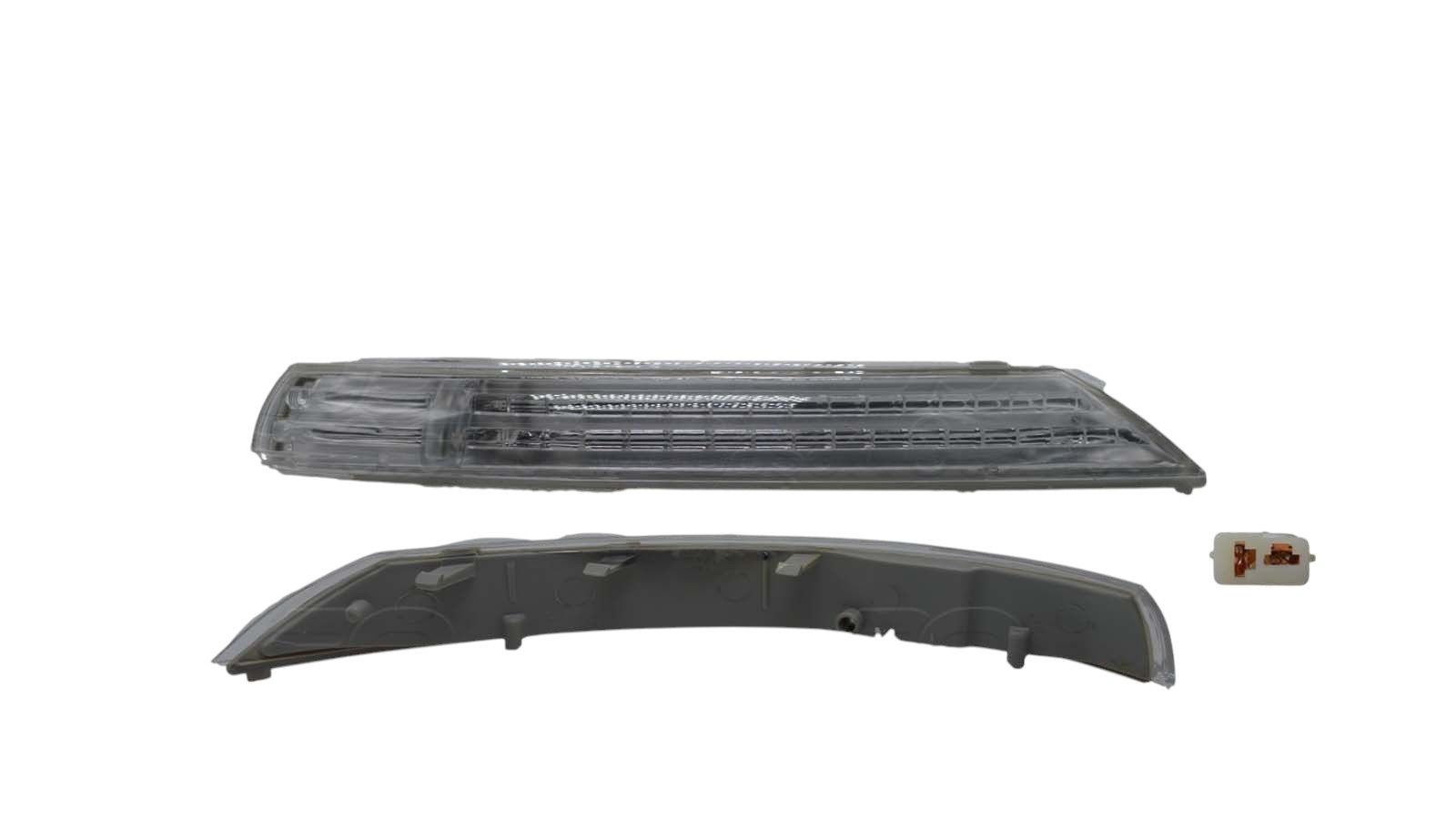 Volkswagen Touareg 2007 2010 Ayna Sinyali Sol